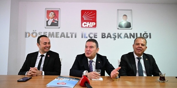 Başkan Muhittin Böcek Döşemealtı’nı ziyaret etti