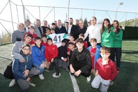 buyuksehirden-izmit-ayazmaya-sentetik-futbol-sahasi-yz9UlWi8.jpg