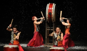 japon-davulu-wadaiko-grubu-sai-gosterisi-istanbulda-sahnelendi-5NE39DJe.jpg
