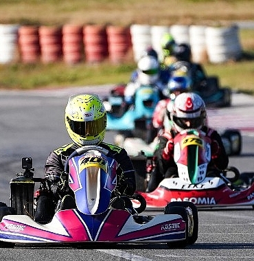 karting-son-ayakta-buyuk-cekisme-xkdieetL.jpg