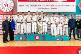 konya-buyuksehir-belediyesporun-judoda-bilegi-bukulmuyor-cn8F7ErT.jpg