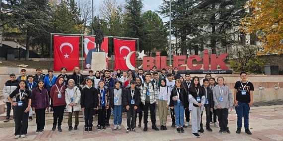 Konya Büyükşehir, Çocuk Meclisi Üyesi Öğrenciler İçin Bilecik Gezisi Düzenledi