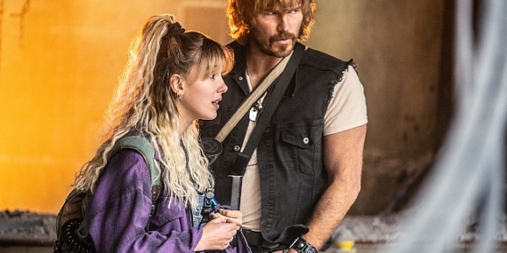 Netflix, Başrollerini Millie Bobby Brown ve Chris Pratt’in Paylaştığı Russo Kardeşler İmzalı Sanal Ülke’nin Resmi Fragmanını Paylaştı