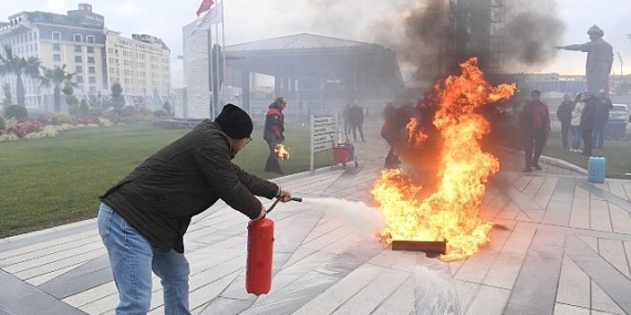 Osmangazi’de başarılı deprem ve yangın tatbikatı