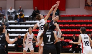 sedir-spor-kompleksi-sporun-merkezi-oldu-MjHjyPLO.jpg