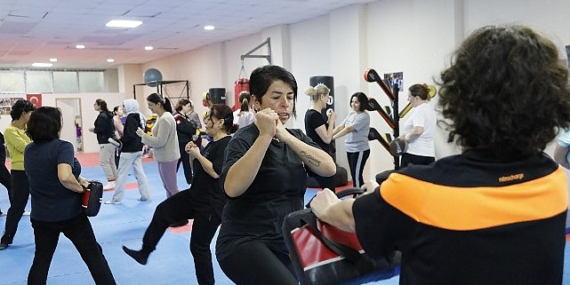 Seferihisar’da kadınlar “Öz Savunma” eğitimlerine devam ediyor