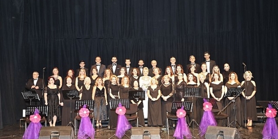 Türk Sanat Müziği Korosu’ndan muhteşem konser