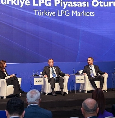 turkiye-lpg-dernegi-baskani-eyup-aratay-lpg-erisebilir-guvenilir-ve-surdurulebilir-ozellikleriyle-emsalsiz-bir-wVJLZp8N.jpg