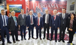 turkiyenin-en-buyuk-turizm-fuarinda-bergamaya-yogun-ilgi-WRGTDDVR.jpg