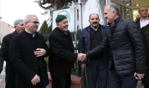 birlik-ve-beraberlik-sofrasi-halit-pasa-caminde-kuruldu-1NPakz6O.jpg