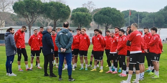 Burhaniye Belediyespor Galibiyete Odaklandı