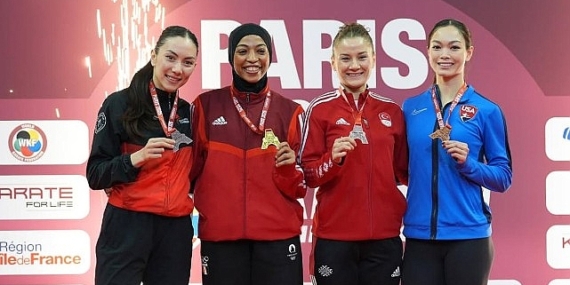 Kağıtsporlu Tuba ve Ömer, Paris’te kürsüde