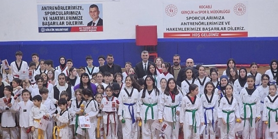 270 Gölcük Belediyespor Taekwondo Sporcusu Kuşak Atladı
