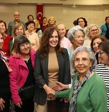 3-yas-universitesi-mezunlari-sosyal-projelerde-gorev-alacak-Ui38rpMn.jpg