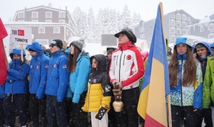 42-uluslararasi-uludag-fis-cocuk-kupasi-basladi-vKNOzasL.jpg
