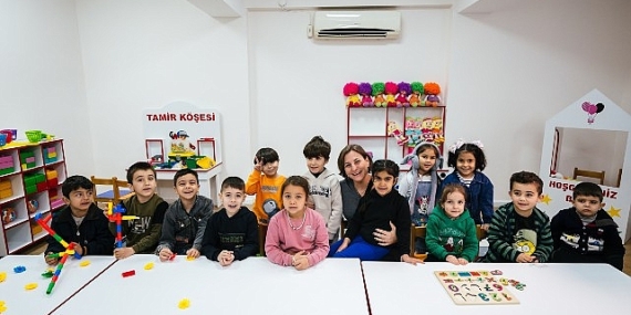 Akbank Deprem Bölgesinde İleri Dönüşümle Yeni Başlangıçlara Öncülük Ediyor
