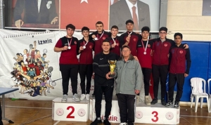 aliaganin-genc-gurescileri-izmir-2ncisi-oldu-PQj5JdRz.jpg