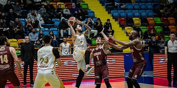 Büyükşehir, Bandırma Bordo Basketbol’a Şans Tanımadı
