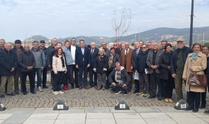 chpli-yanki-bagcioglu-focada-emekli-askerlerle-bulustu-EAIeLNf6.jpg