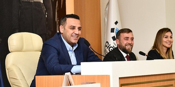 Çiğli’de Emekli ve Çalışana Tek Kuruş Borç Kalmadı!