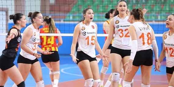 Eczacıbaşı 2. Lig Kadın Voleybol Takımı Finalde!