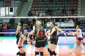 eczacibasi-dynavitten-deplasman-galibiyeti-hQS7tV93.jpg