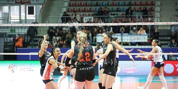 Eczacıbaşı Dynavit’ten deplasman galibiyeti