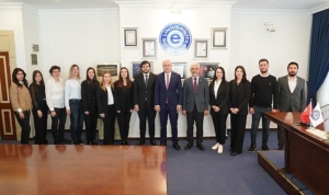 ege-universitesi-endustri-ile-ortak-yurutulen-ar-ge-projelerindeki-oncu-konumunu-surduruyor-S9OcB3Qw.jpg