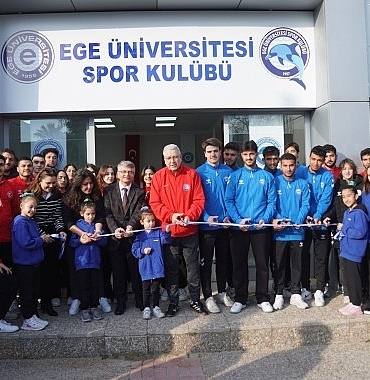 ege-universitesi-spor-kulubune-yeni-merkez-tahsis-edildi-d5cIvTHQ.jpg