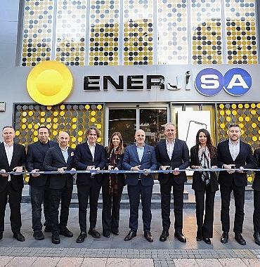 enerjisa-enerjinin-yeni-konseptli-musteri-hizmetleri-merkezi-adanalilarla-bulustu-6nIMuUKA.jpg
