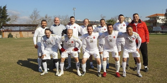 Foça Belediye Masterler 2 – Bayraklı Masterler 2