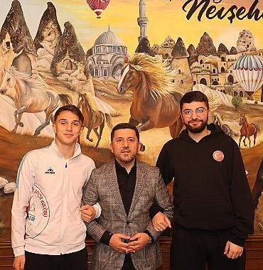 ibrahim-gokgoz-bulgaristanda-altin-madalya-hedefliyor-RNUGLKlI.jpg