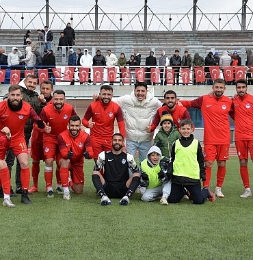 kahramankazan-belediyespor-evinde-karsilastigi-polatlisporu-7-0lik-skorla-maglup-etti-YK8BfK15.jpg