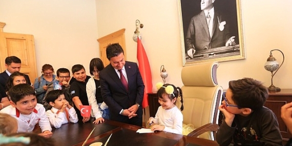 Muğla Büyükşehir Eğitim Desteklerini Sürdürüyor