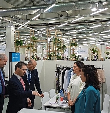 pariste-turk-moda-endustrisinin-sov-zamani-p6IeF2ql.jpg