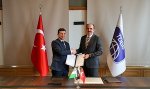 tdbb-baskani-altay-konya-ve-semerkant-kardesligini-imza-ile-belgelemis-olduk-e7XNC3KJ.jpg