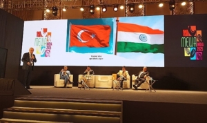 turk-kuru-meyve-sektoru-2-milyar-dolar-ihracat-hedefine-ulasmak-icin-hindistan-seferine-cikti-gU3qIw4c.jpg