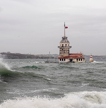 akomdan-istanbul-icin-firtina-uyarisi-l368ltpg.jpg