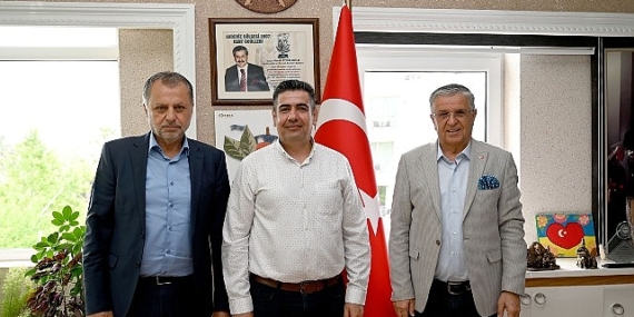 Emekli olan personelden veda ziyareti