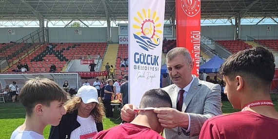 19 Mayıs turnuvalarında dereceye giren okullar ödüllendirildi