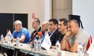 29-ulkeden-2-bin-606-sporcu-cesmede-kosacak-LAupNPhb.jpg