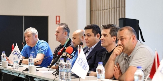 29 ülkeden 2 bin 606 sporcu Çeşme’de koşacak