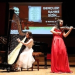aassmde-sahne-genclerin-Srs3G2ZV.jpg