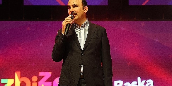 Başkan Altay Gençlik Meclisi Topluluk Ödülleri “Biz Bize Fest Bi Başka” Programının Açılışına Katıldı