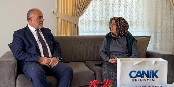 Başkan İbrahim Sandıkçı’dan Şehit Annelerine Ziyaret