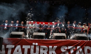 baskan-muhittin-bocek-stadyum-kumlucamiza-deger-katacak-z86PEvLK.jpg