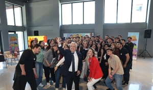 baskan-sadi-ozdemir-genclik-bayraminda-genclerle-bulustu-M2WB1mry.jpg