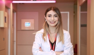 bebekle-kurulan-bag-bebegin-dunyasini-sekillendiriyor-gYE7vbUV.jpg
