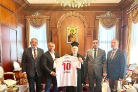 bekir-ayazdan-fener-rum-patrigi-1-bartholomeosa-nezaket-ziyareti-jCLa4SE6.jpg