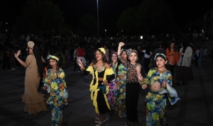 binlerce-kisi-hidirellezi-sevincle-karsiladi-YVQ9jPWS.jpg
